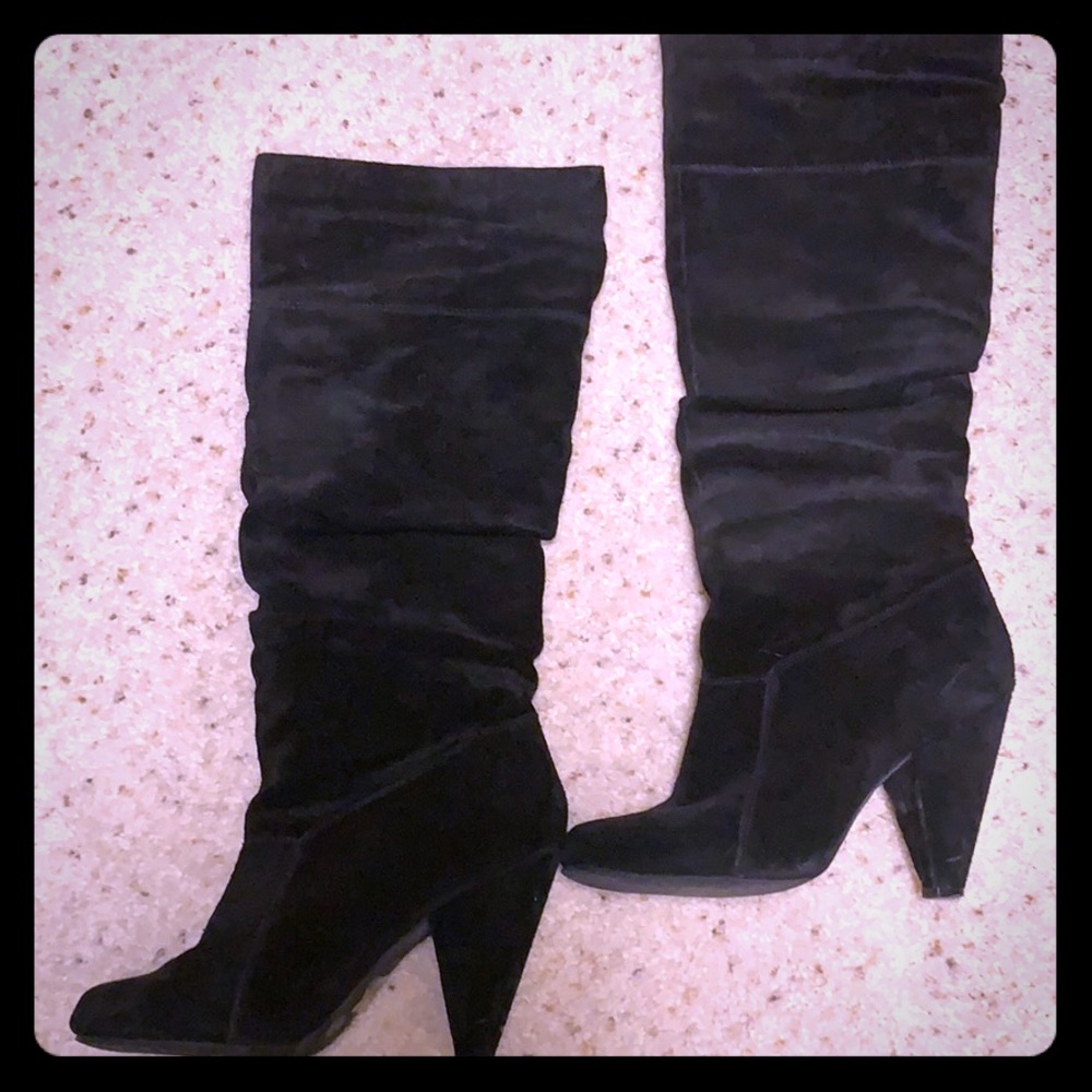 Jessica Simpson Black Suede boots